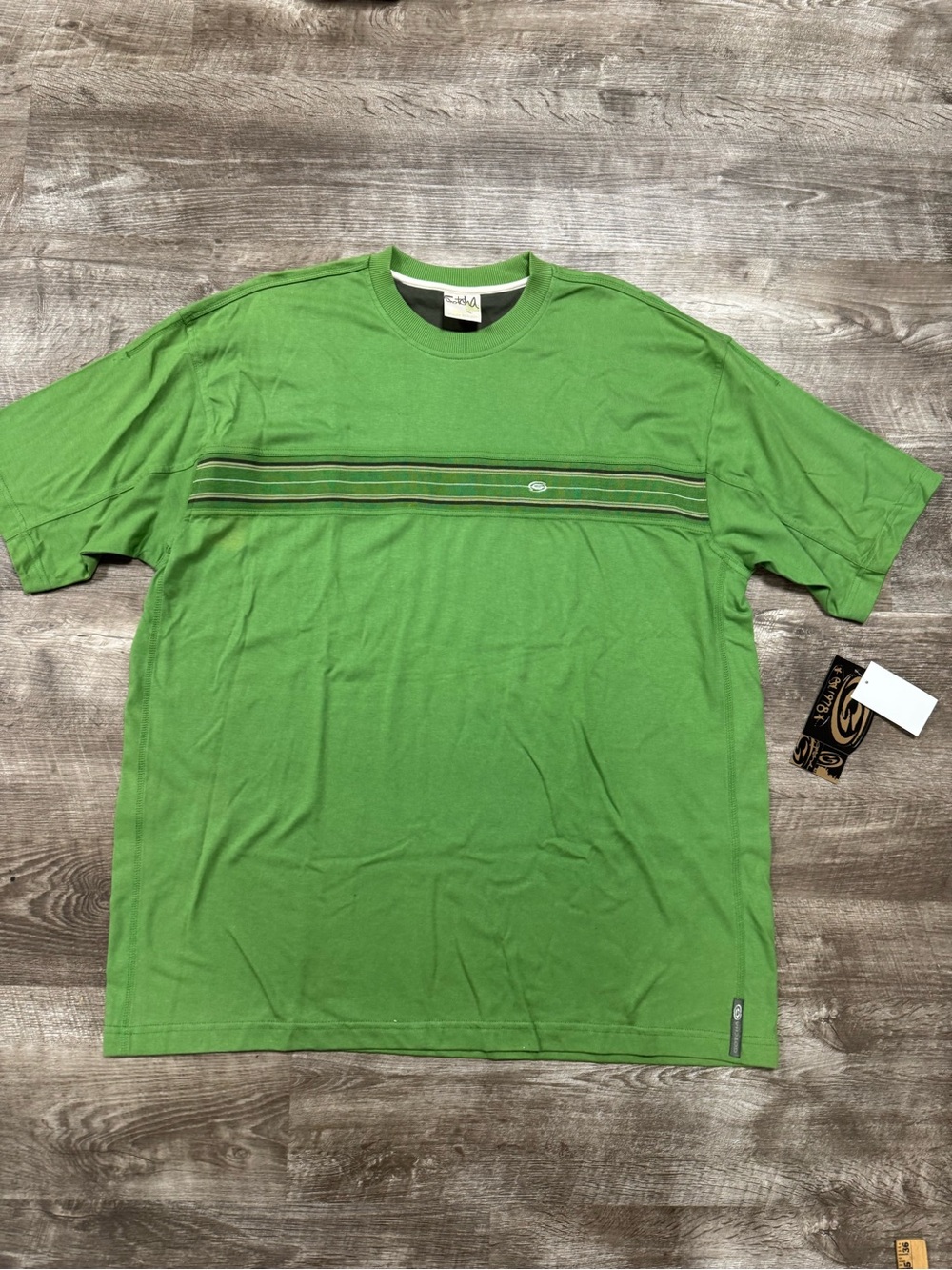 Gotcha 100% Cotton Men’s T-Shirt Size XL NWT